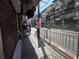 出租 1 卧室 商业空间 在 Bang Rak, 曼谷