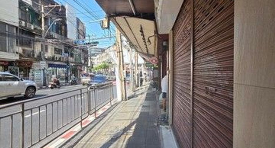 For rent 1 bed retail Space in Bang Rak, Bangkok