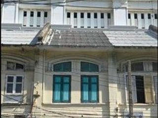 出租 1 卧室 商业空间 在 Bang Rak, 曼谷