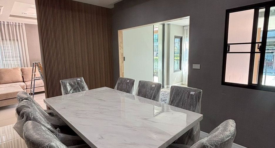 For rent 4 bedrooms house in Prawet, Bangkok