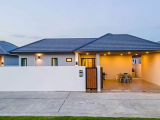 For Rent 4 Bedroom Villa In Bang Lamung, Chonburi