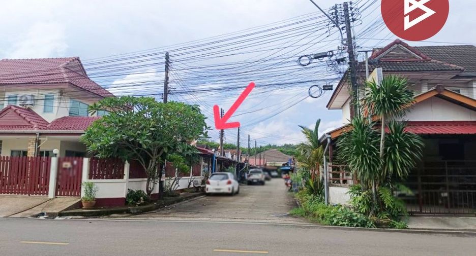 For sale 2 bedrooms townhouse in Mueang Trat, Trat