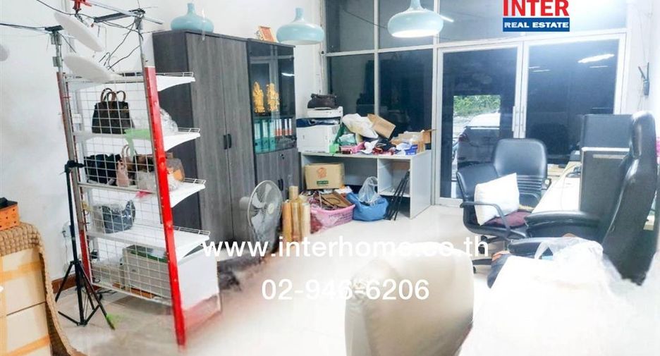 出售 3 卧室 商业空间 在 Bang Bua Thong, Nonthaburi