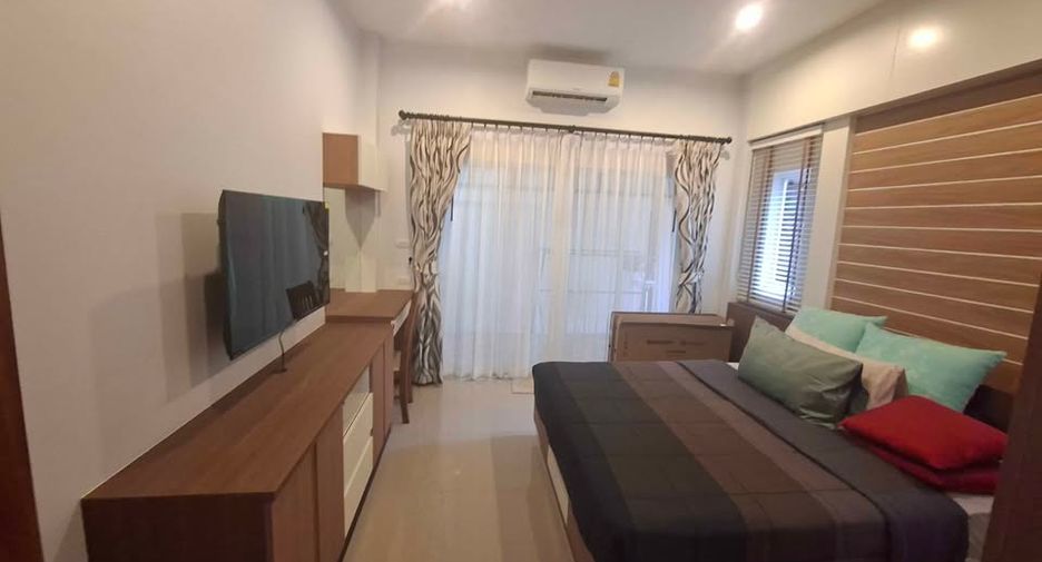 For rent 3 bedrooms house in Huay Yai, Pattaya