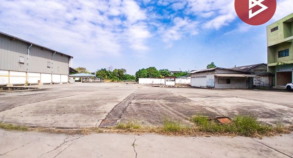 Almacén en venta en Krathum Baen, Samut Sakhon