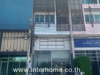 ให้เช่า และ ขาย 7 ห้องนอน พื้นที่ค้าปลีก ใน คันนายาว, กรุงเทพฯ