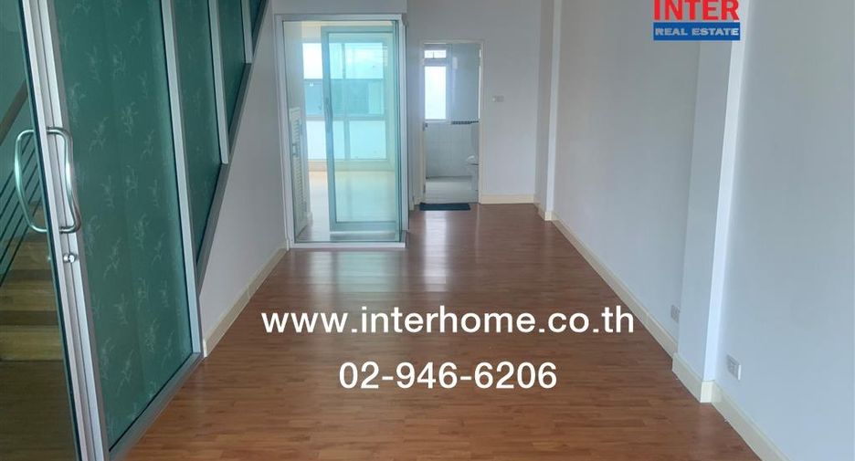 For rent and for sale 7 bedrooms retail Space in Khan Na Yao, Bangkok