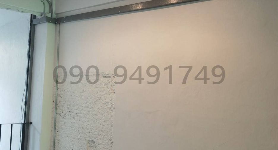 For rent retail Space in Bang Phlat, Bangkok