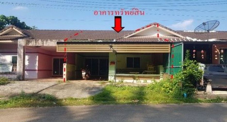 For sale 1 bed townhouse in Khiri Rat Nikhom, Surat Thani