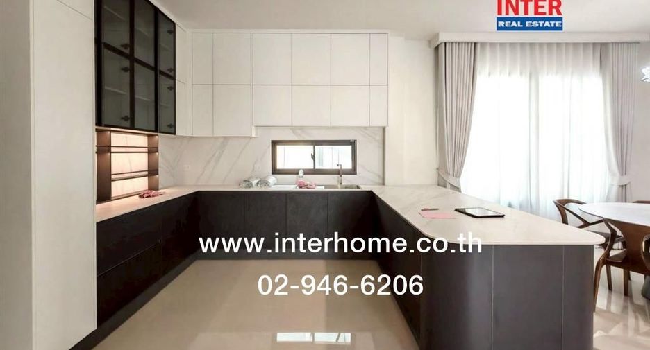 À vendre 4 chambres maison à Bang Khun Thian, Bangkok