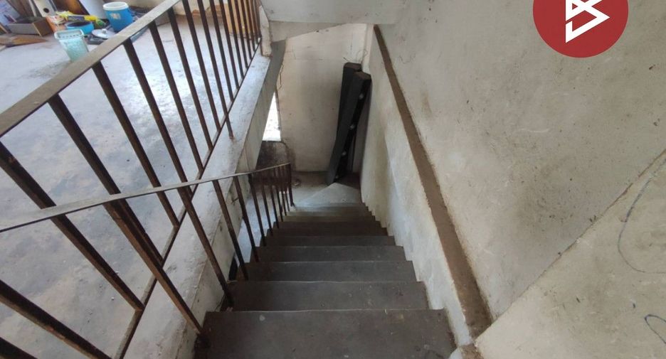 For sale 4 bedrooms retail Space in Bang Bon, Bangkok