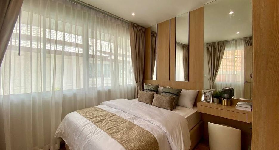 For sale 4 bedrooms house in Bang Lamung, Chonburi