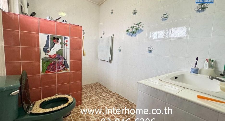 For sale 3 bedrooms house in Mueang Nonthaburi, Nonthaburi