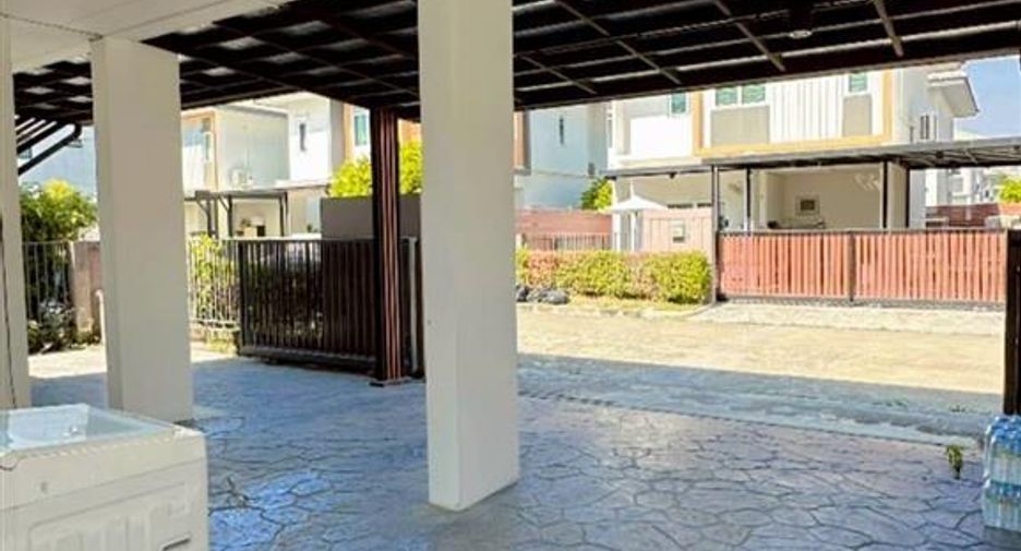 For sale 3 bedrooms house in Sai Mai, Bangkok