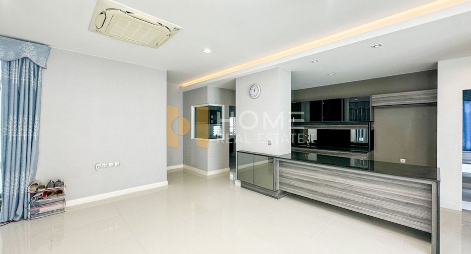 For sale 4 bedrooms house in Bang Phli, Samut Prakan