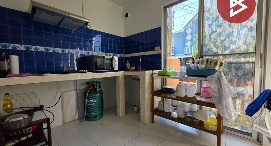 For sale 3 bedrooms townhouse in Bang Phli, Samut Prakan