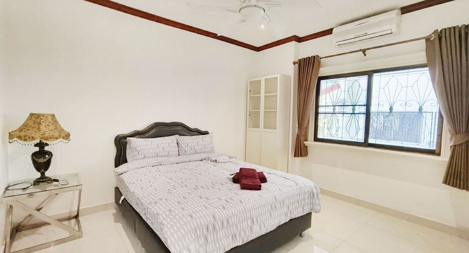 For rent 4 bedrooms house in Bang Lamung, Chonburi
