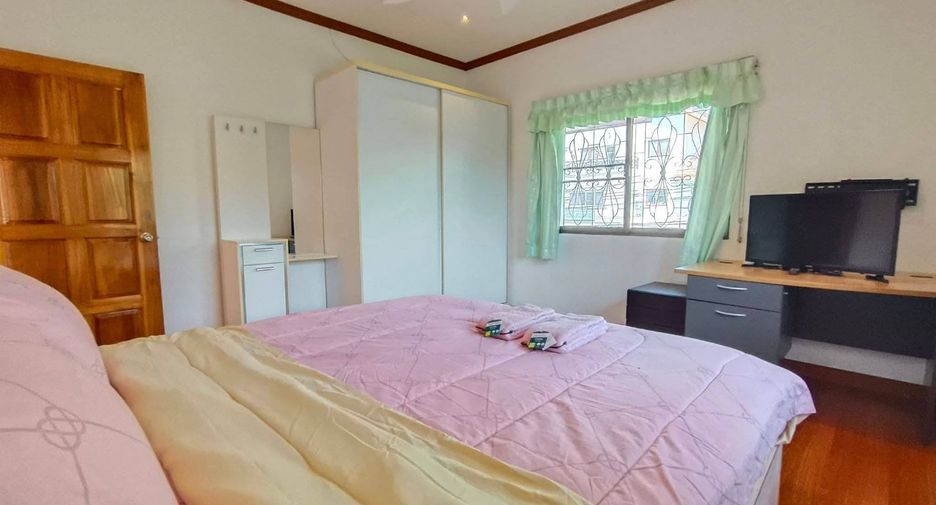 For rent 4 bedrooms house in Bang Lamung, Chonburi