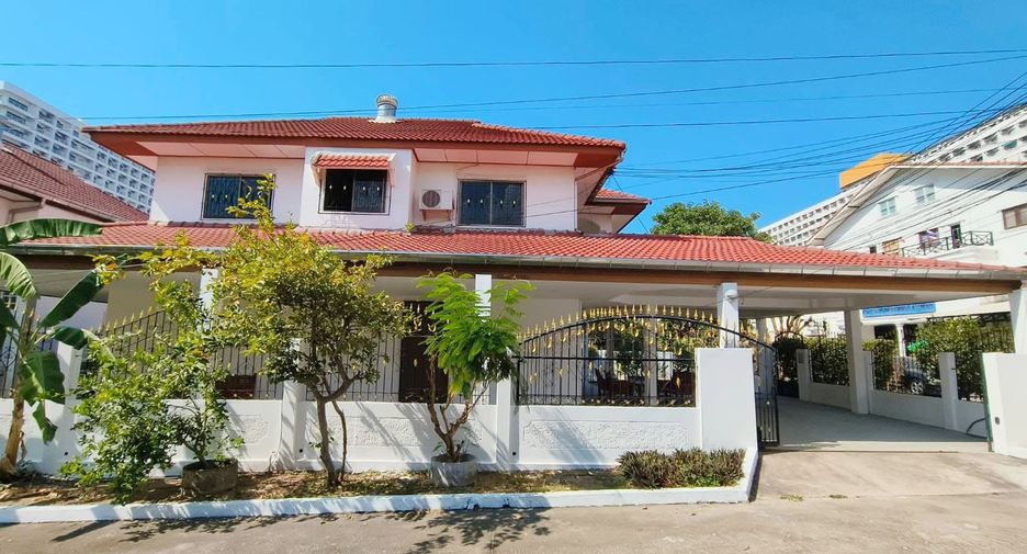 For rent 4 bedrooms house in Bang Lamung, Chonburi
