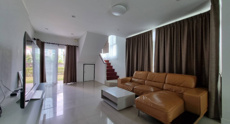 À vendre 4 chambres maison à San Kamphaeng, Chiang Mai