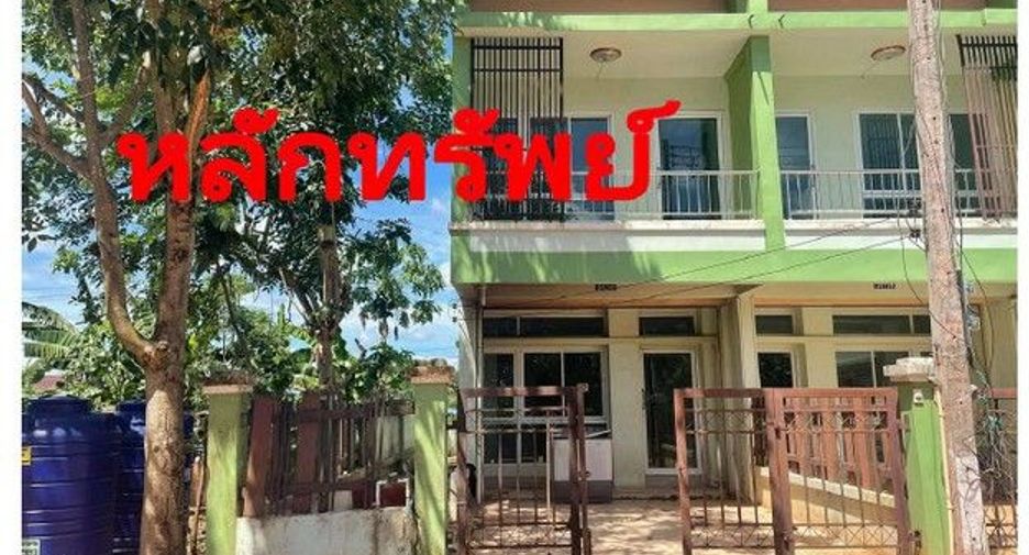 For sale 1 bed townhouse in Khiri Rat Nikhom, Surat Thani