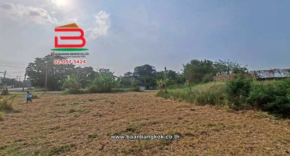 Terreno en venta en Sam Khok, Pathum Thani