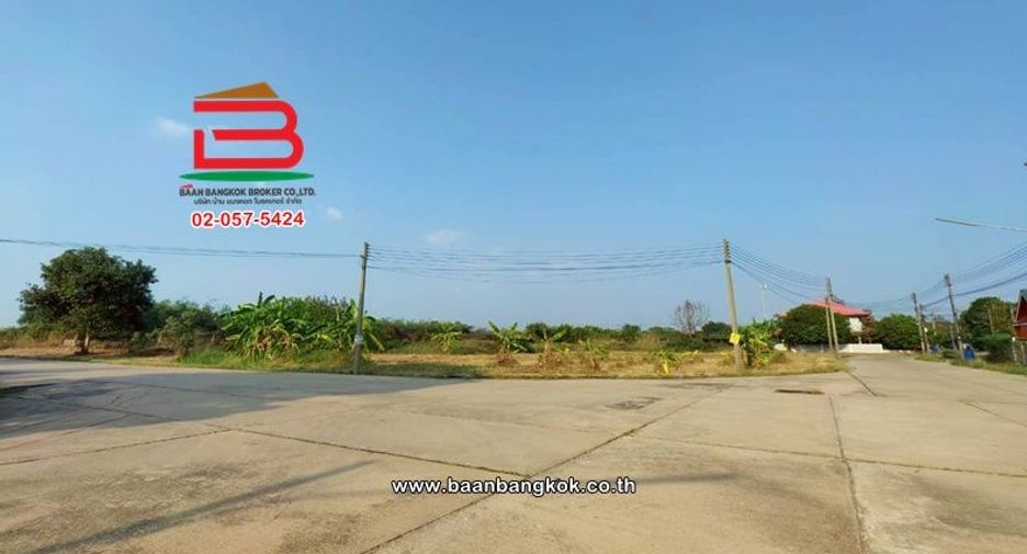 Terreno en venta en Sam Khok, Pathum Thani
