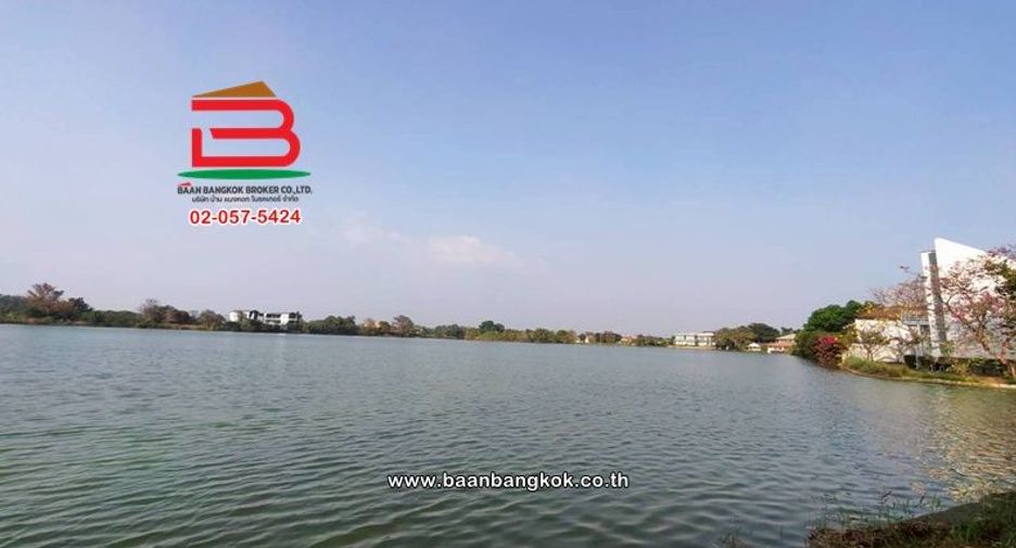 Terreno en venta en Sam Khok, Pathum Thani