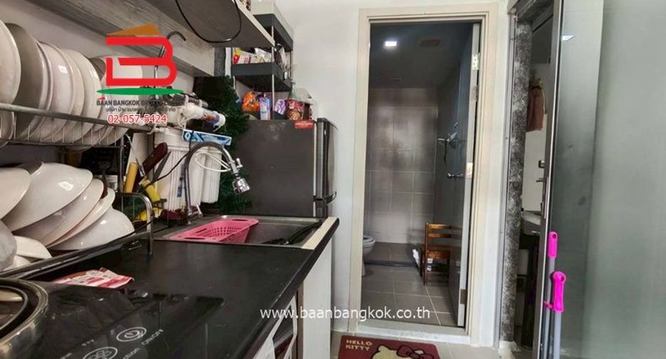 For sale 1 bed condo in Thon Buri, Bangkok