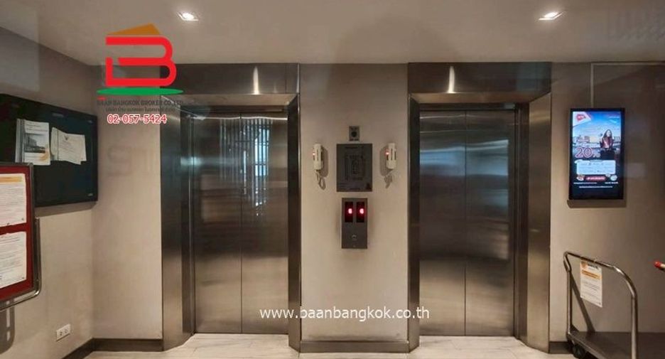 For sale 1 bed condo in Thon Buri, Bangkok