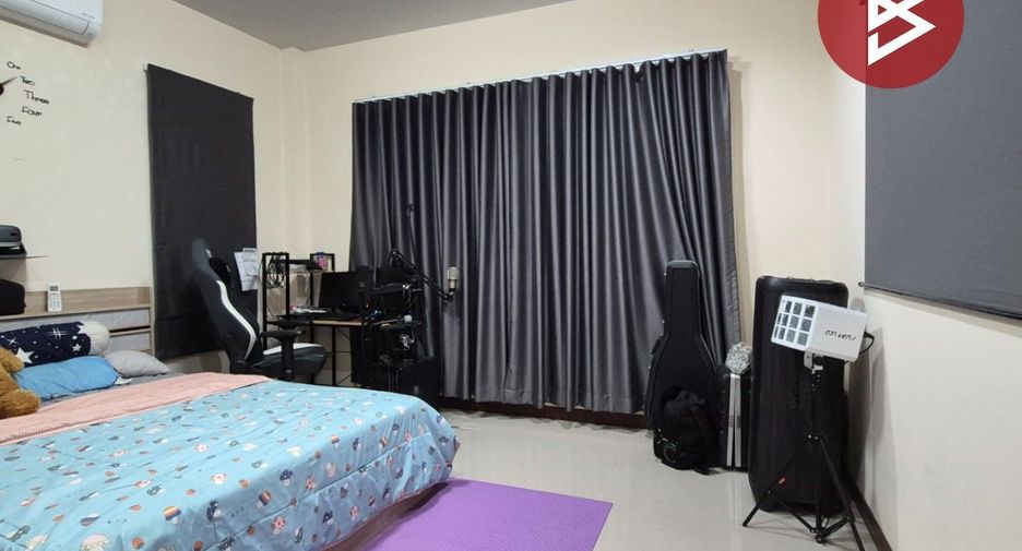Haus zum Kauf mit 3 Zimmer in Mueang Ratchaburi, Ratchaburi
