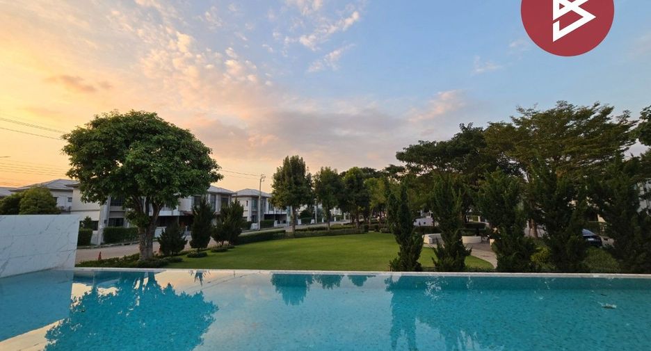 À vendre 2 chambres maison de ville à Bang Bua Thong, Nonthaburi