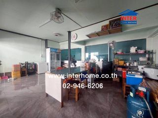 For sale 5 bedrooms townhouse in Mueang Samut Prakan, Samut Prakan