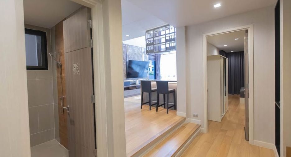 For rent 4 bedrooms house in Lat Phrao, Bangkok