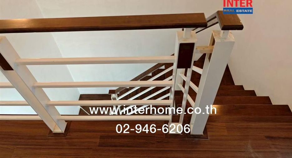For sale 3 bedrooms townhouse in Sai Mai, Bangkok