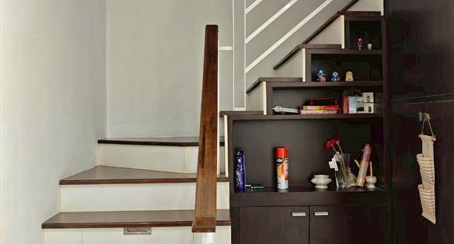 For sale 3 bedrooms townhouse in Sai Mai, Bangkok