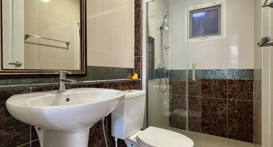 For sale 3 bedrooms house in Mueang Samut Sakhon, Samut Sakhon