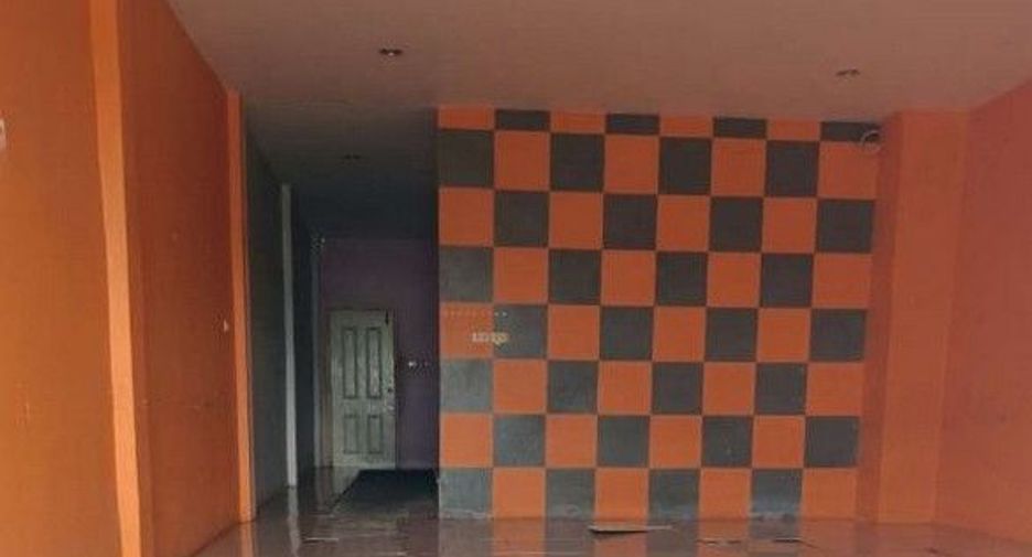 For sale 1 bed townhouse in Khiri Rat Nikhom, Surat Thani