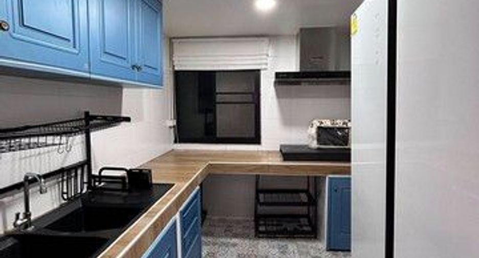 Local comercial en alquiler de 1 habitaciones en Bang Phli, Samut Prakan