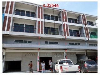 À vendre 1 chambre local commercial à Ban Khai, Rayong