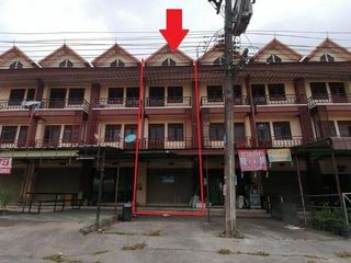 Gewerbefläche zum Kauf mit 1 Zimmer in Ban Khai, Rayong