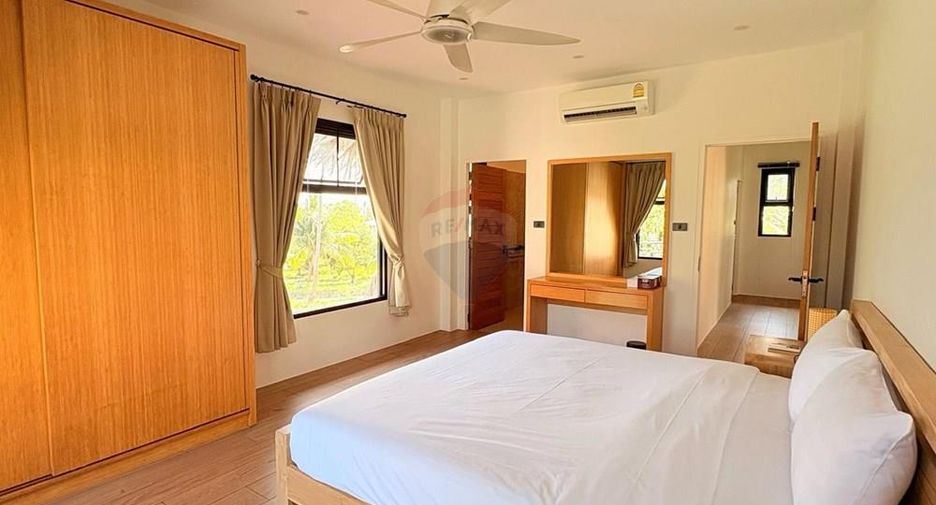 For rent 3 bedrooms villa in Ko Samui, Surat Thani