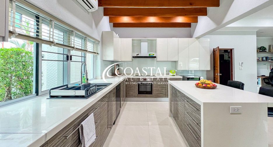 For sale 3 bedrooms house in Bang Lamung, Chonburi