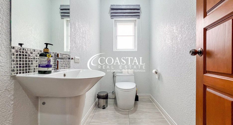 For sale 3 bedrooms house in Bang Lamung, Chonburi