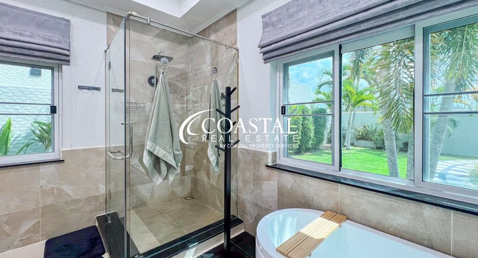 For sale 3 bedrooms house in Bang Lamung, Chonburi
