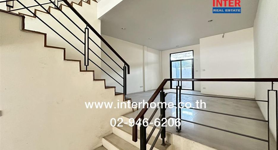For sale 4 bedrooms townhouse in Pak Kret, Nonthaburi