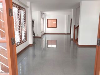 For rent 3 bedrooms house in Mueang Chiang Mai, Chiang Mai