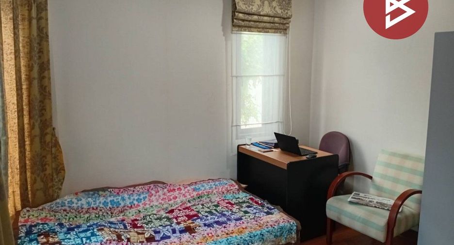 For sale 4 bedrooms house in Bang Phli, Samut Prakan