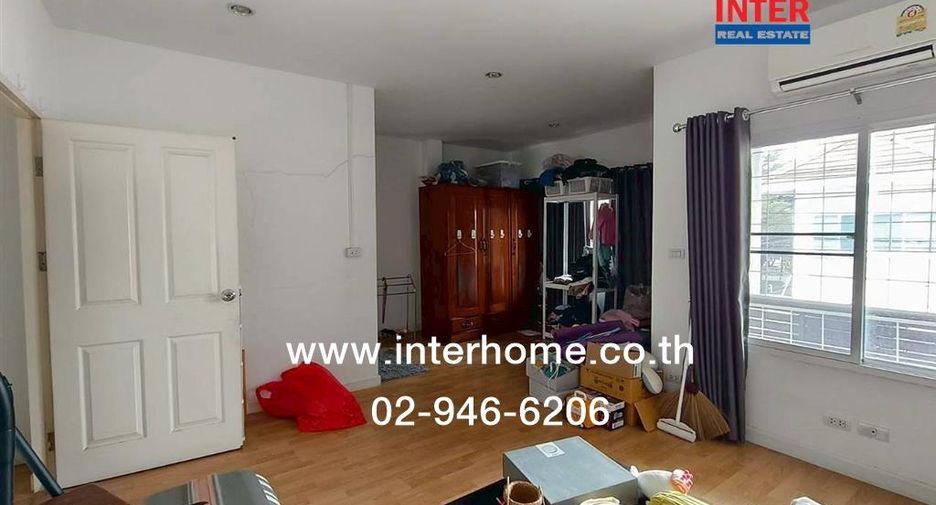 For sale 3 ベッドルーム townhouse in Mueang Pathum Thani, Pathum Thani