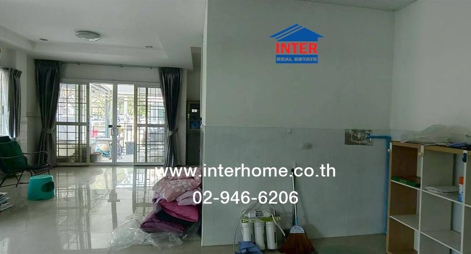 For sale 3 ベッドルーム townhouse in Mueang Pathum Thani, Pathum Thani